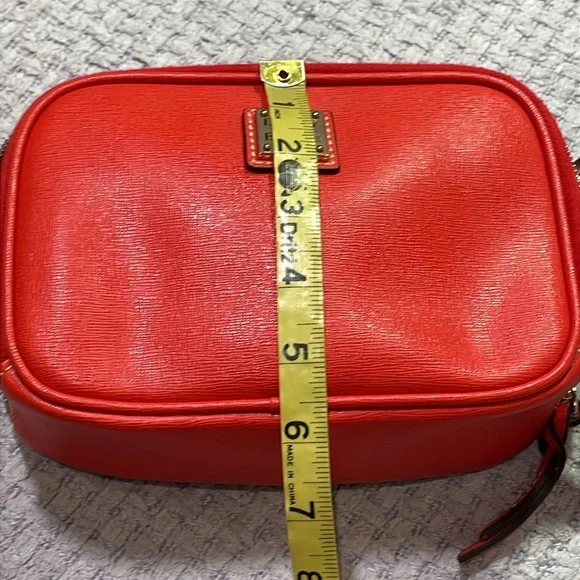 DOONEY & BOURKE CAMERA PEBBLED GRAIN ITALIAN LEATHER CROSSBODY Red/Orange - Picture 15 of 16